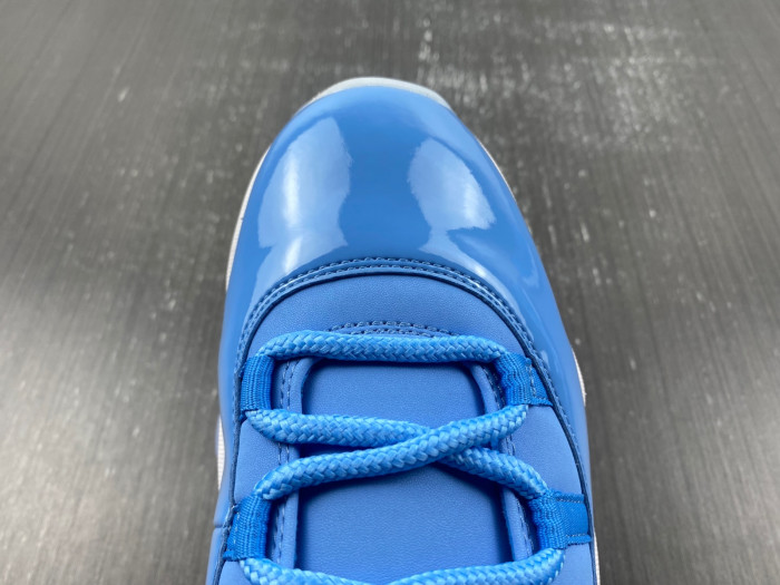 jordan ultimate gift of flight 717602-900