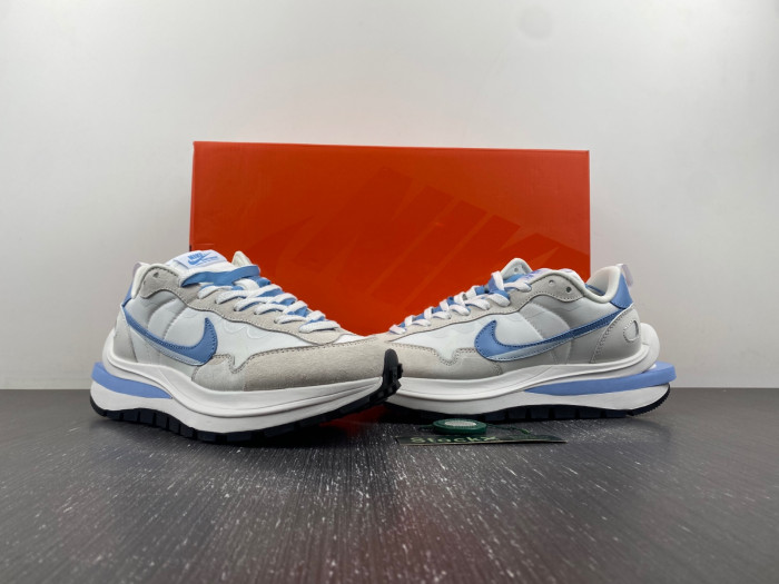 nike sacai x vaporwaffle ns1125