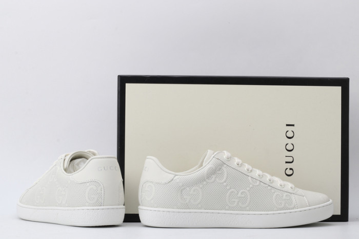 G*u*i* ace sneaker