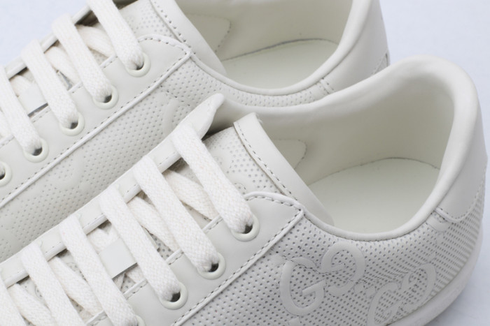 G*u*i* ace sneaker