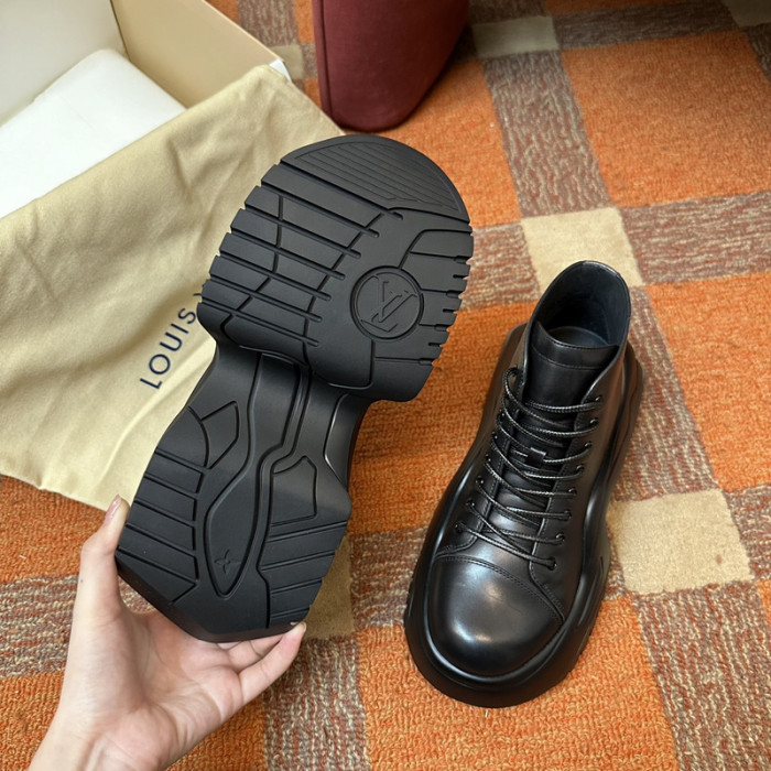 lv snekaers l0000345