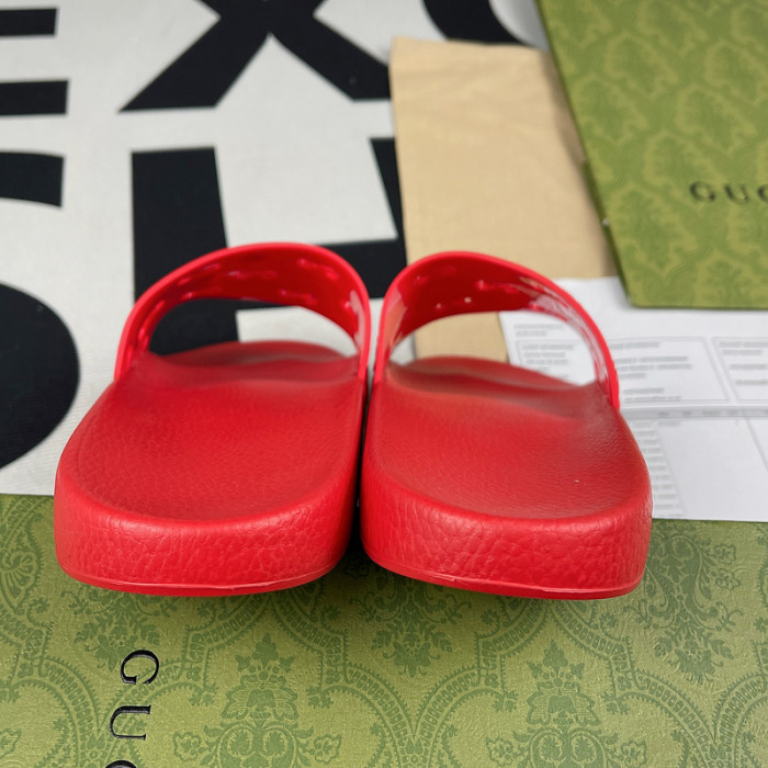 G*u*i* sandal96