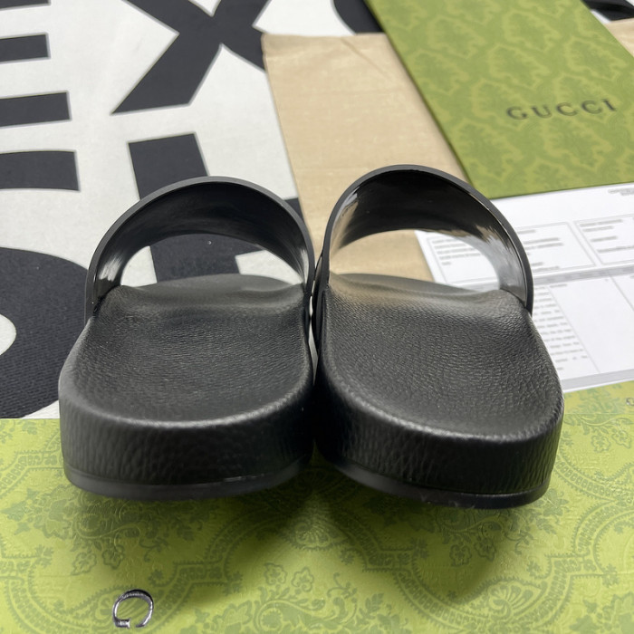 G*u*i* sandal99