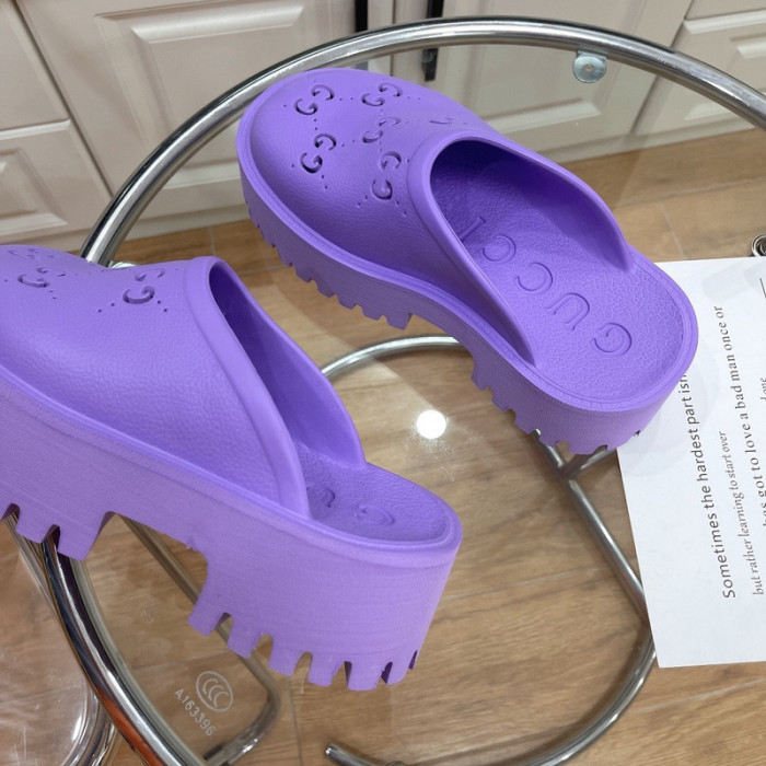G*u*i* sandal106