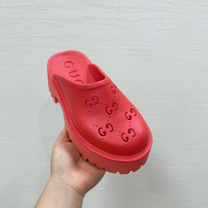 G*u*i* sandal108