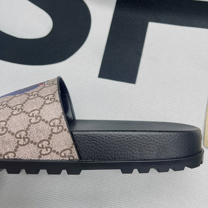 G*u*i* sandal102