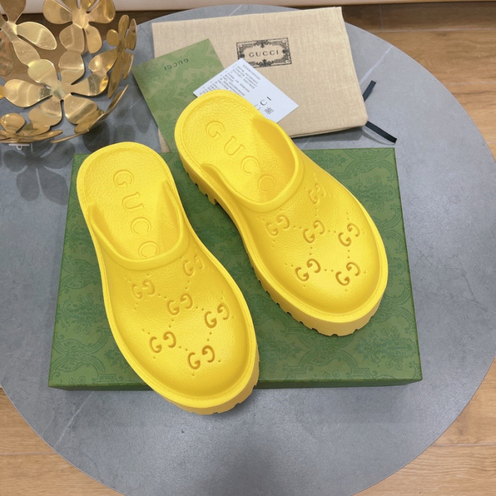 G*u*i* sandal109