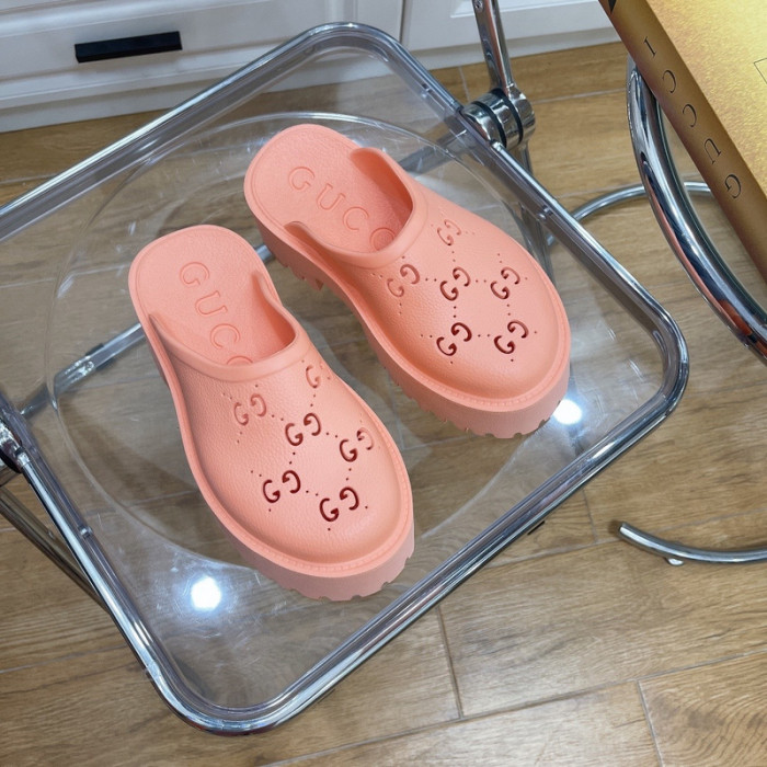 G*u*i* sandal110