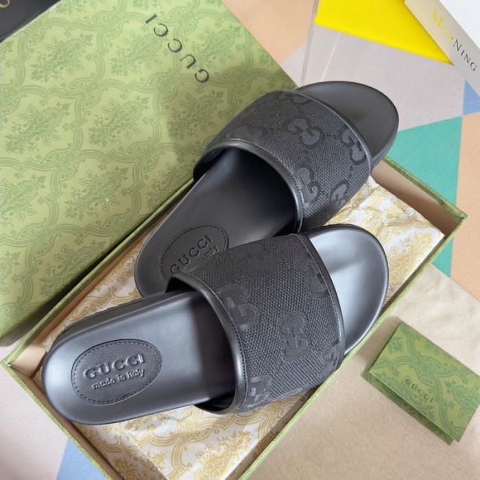 gucc* sandal132