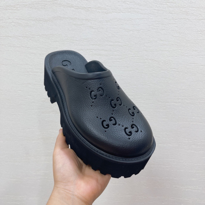 G*u*i* sandal103