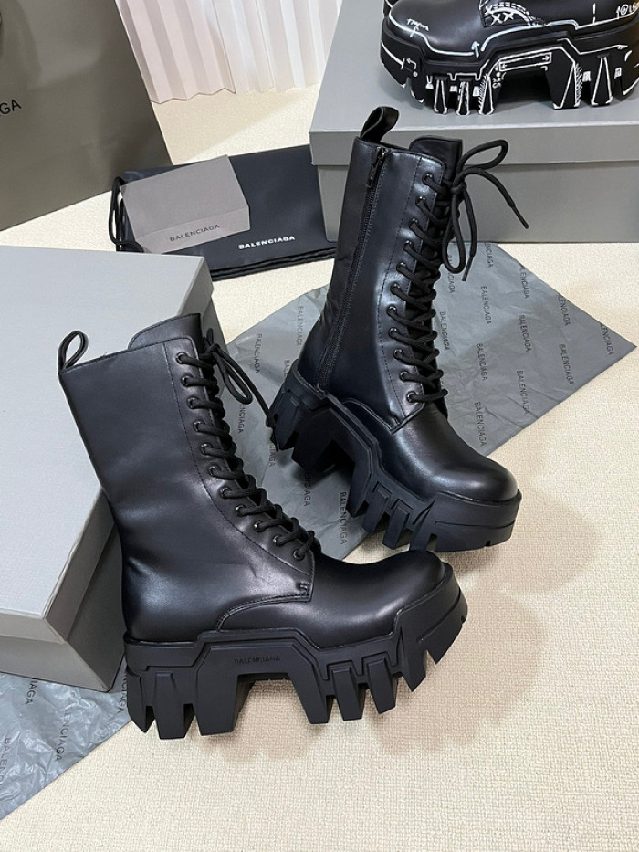 Ba*len*cia*ga boots 80000253
