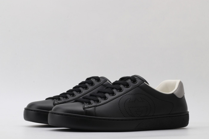 G*u*i* ace sneaker