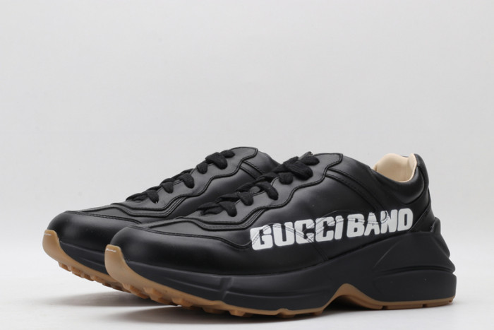 G*u*i* rhyton sneaker