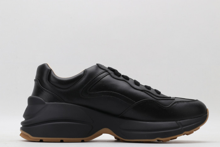 G*u*i* rhyton sneaker