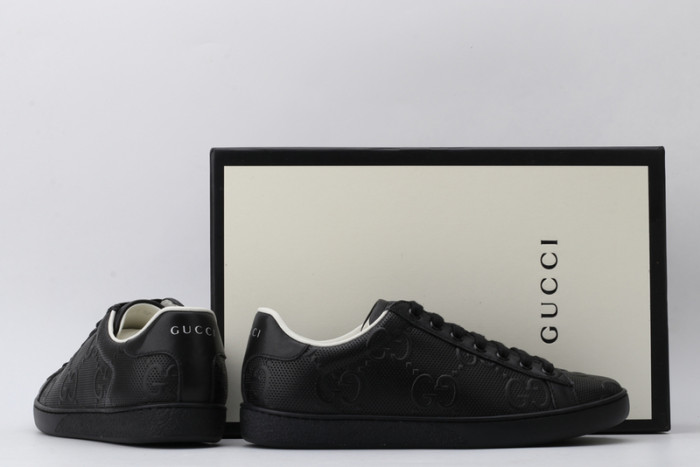 G*u*i* ace sneaker