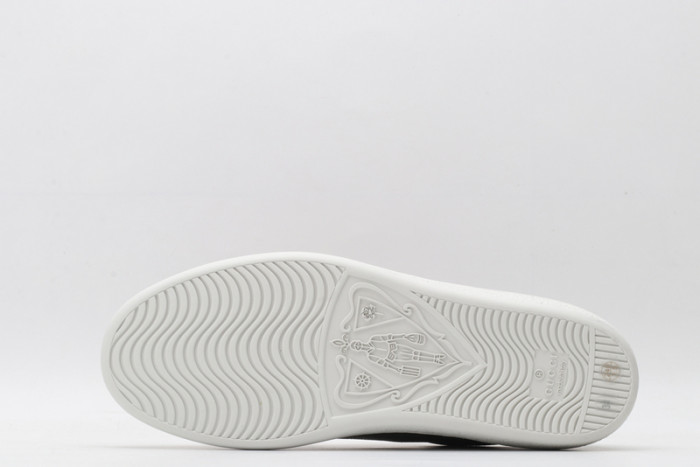 G*u*i* ace sneaker