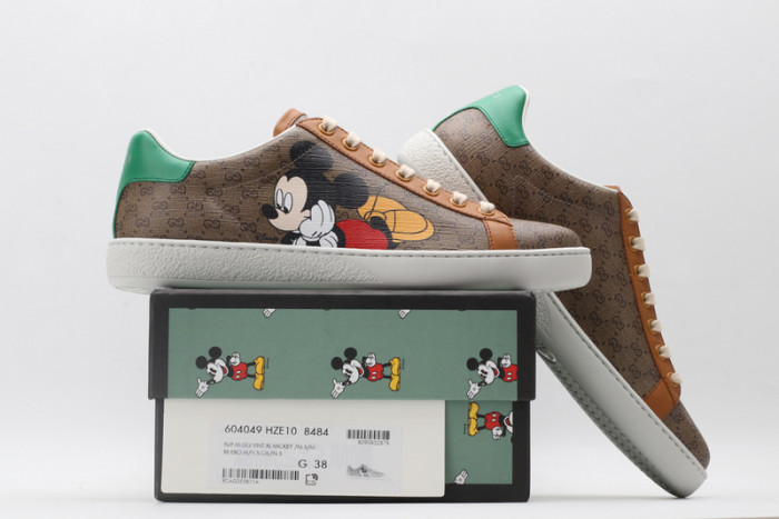 G*u*i* ace sneaker