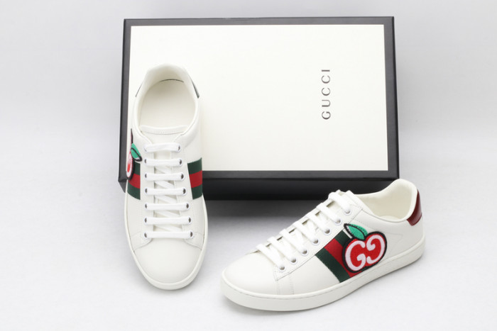 G*u*i* ace sneaker