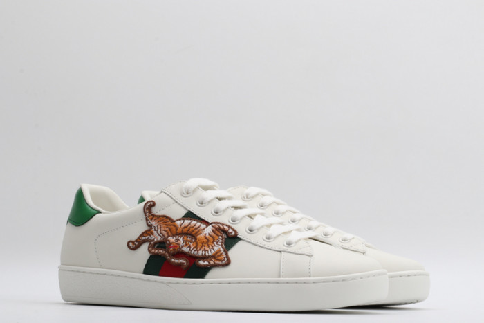 G*u*i* ace sneaker