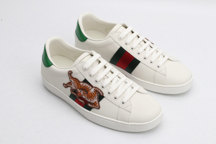 G*u*i* ace sneaker