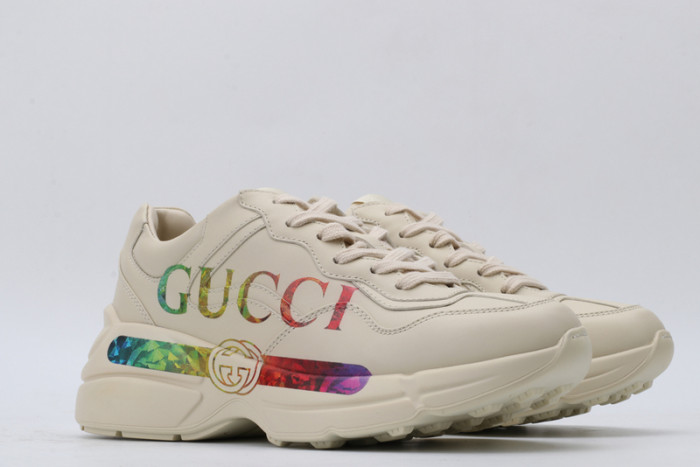 G*u*i* rhyton sneaker
