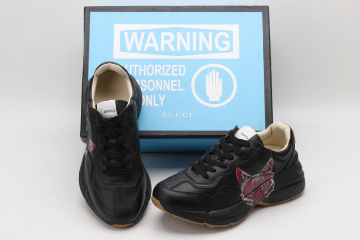 G*u*i* rhyton sneaker