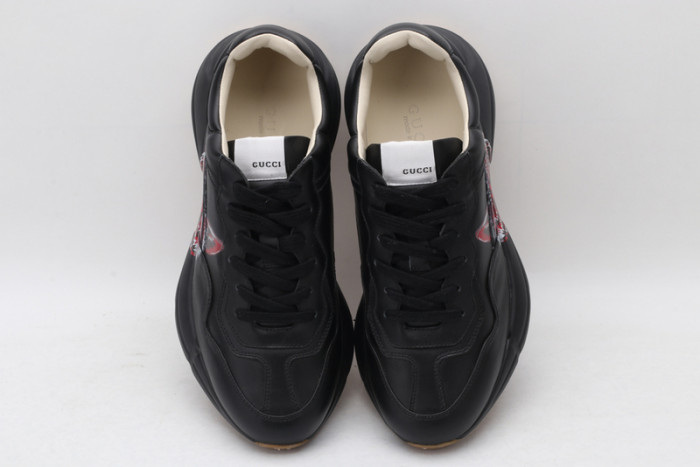G*u*i* rhyton sneaker
