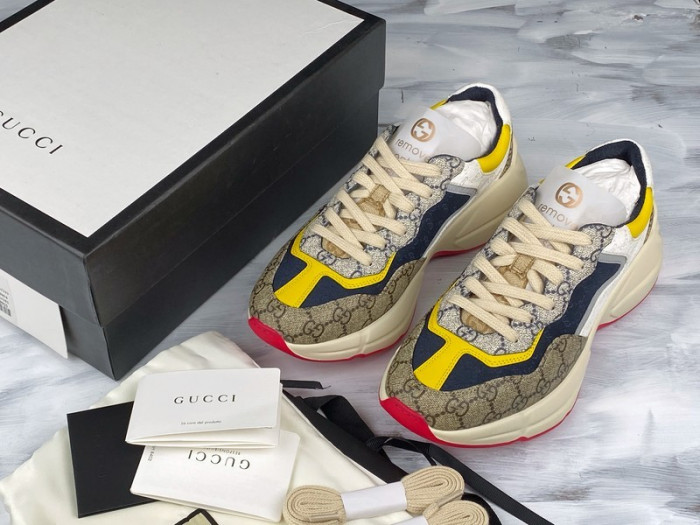 G*u*i* rhyton sneaker