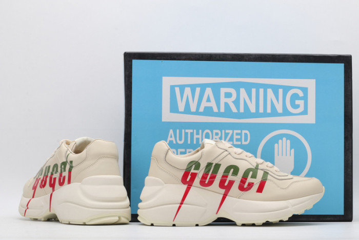 G*u*i* rhyton sneaker
