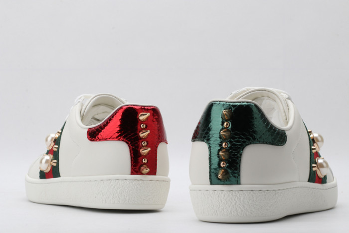 G*u*i* ace sneaker