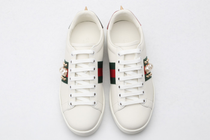 G*u*i* ace sneaker