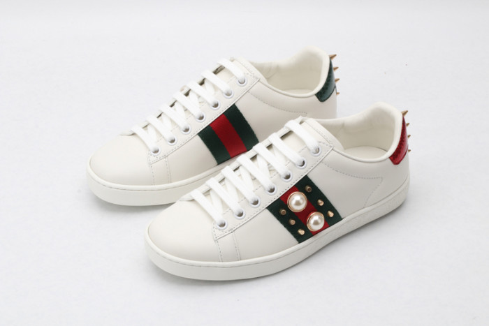 G*u*i* ace sneaker