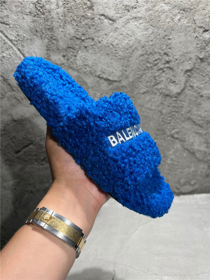 balenciag* sandal bs57