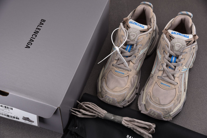 Ba*len*cia*ga runner sneaker f3rny 2240