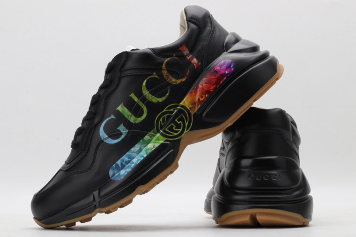 G*u*i* rhyton sneaker