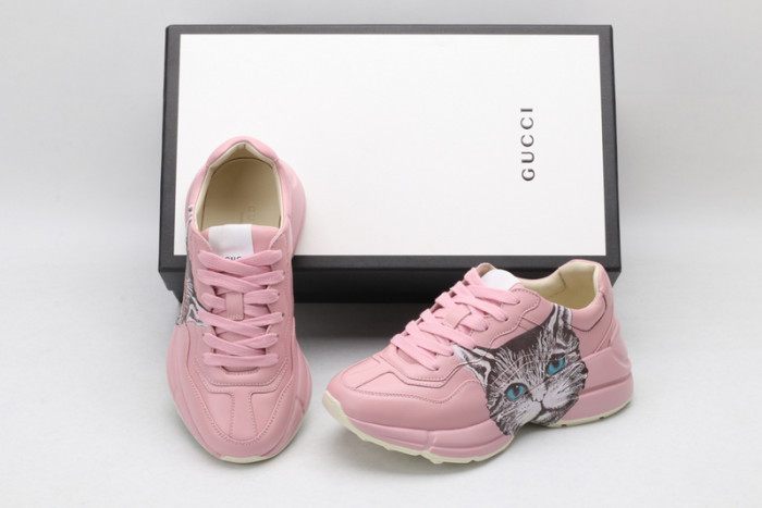 G*u*i* rhyton sneaker