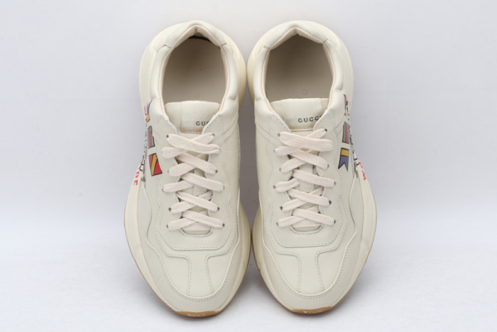 G*u*i* rhyton sneaker