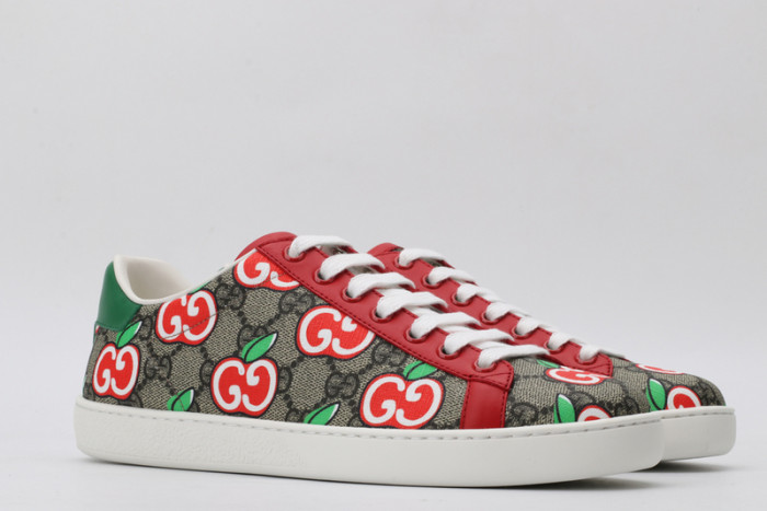 G*u*i* ace sneaker