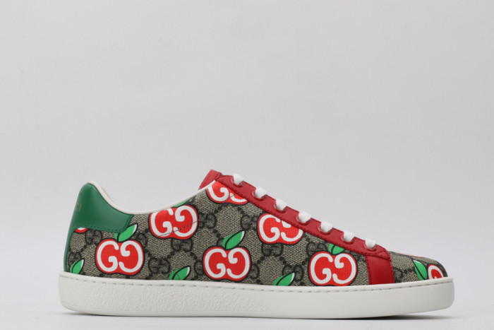 G*u*i* ace sneaker