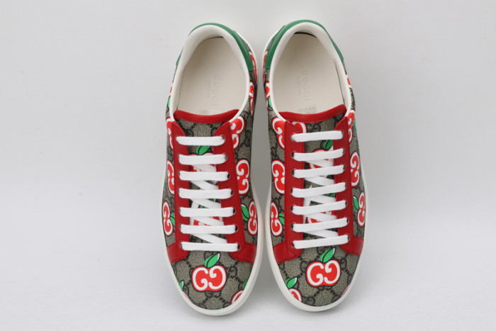 G*u*i* ace sneaker
