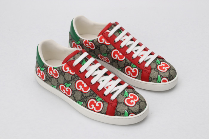 G*u*i* ace sneaker