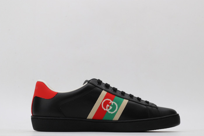 G*u*i* ace sneaker