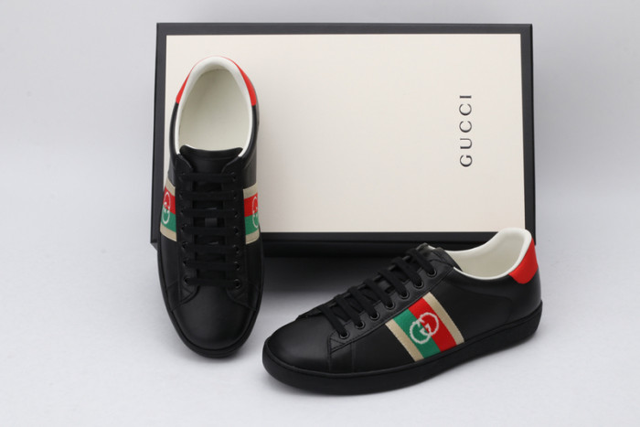 G*u*i* ace sneaker